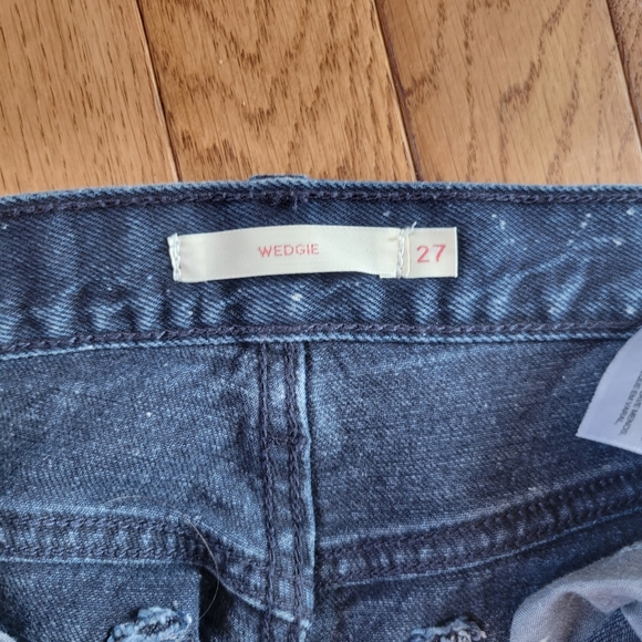 Levis Wedgie Jeans Size 27 - Picture 2 of 7